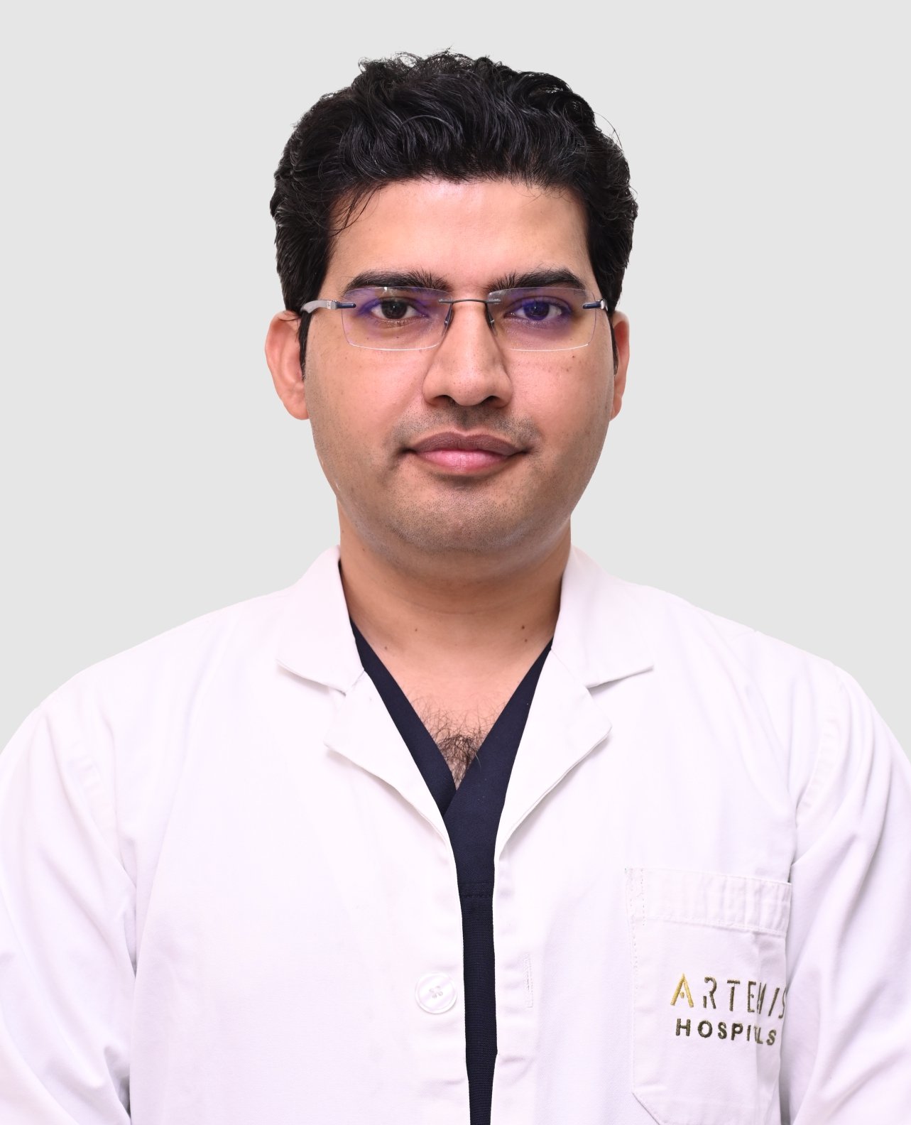 Dr. Sumit Kumar - Consultant - Orthopaedics & Spine Surgery